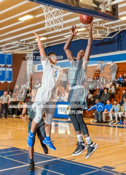 Thumbnail 2 in Moreau Catholic @ Irvington photogallery.