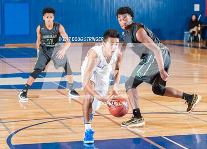 Thumbnail 2 in Moreau Catholic @ Irvington photogallery.