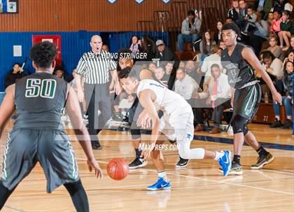 Thumbnail 2 in Moreau Catholic @ Irvington photogallery.