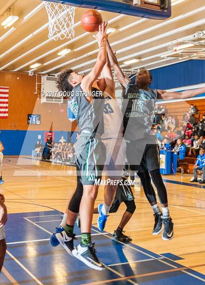 Thumbnail 1 in Moreau Catholic @ Irvington photogallery.