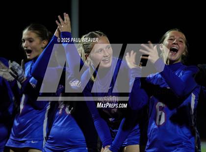 Thumbnail 3 in Selinsgrove vs. Central Columbia (PIAA District 4 1A Final) photogallery.