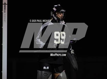 Thumbnail 2 in Selinsgrove vs. Central Columbia (PIAA District 4 1A Final) photogallery.