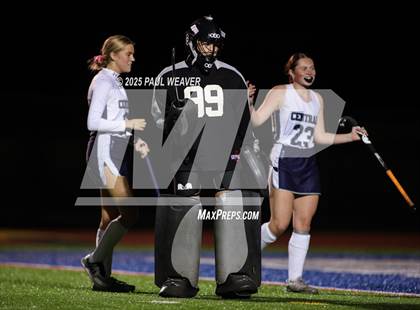 Thumbnail 2 in Selinsgrove vs. Central Columbia (PIAA District 4 1A Final) photogallery.