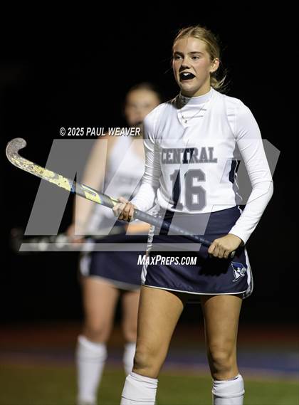 Thumbnail 3 in Selinsgrove vs. Central Columbia (PIAA District 4 1A Final) photogallery.