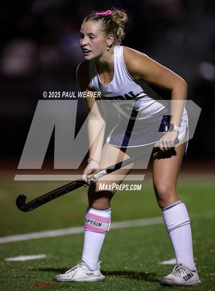 Thumbnail 1 in Selinsgrove vs. Central Columbia (PIAA District 4 1A Final) photogallery.