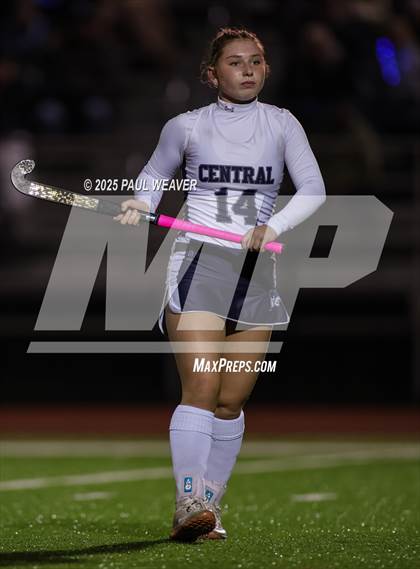 Thumbnail 2 in Selinsgrove vs. Central Columbia (PIAA District 4 1A Final) photogallery.