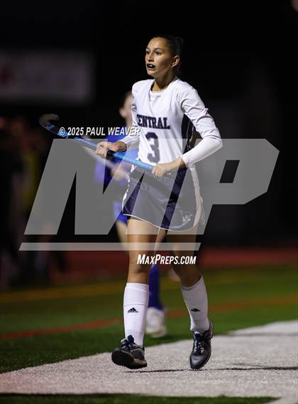 Thumbnail 2 in Selinsgrove vs. Central Columbia (PIAA District 4 1A Final) photogallery.