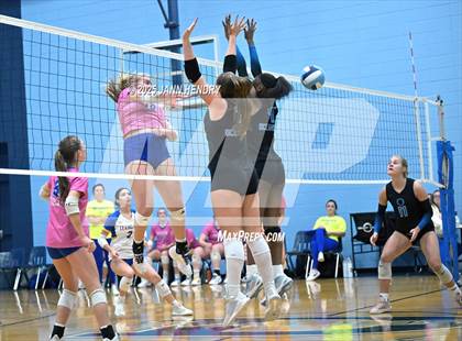 Thumbnail 3 in Lexington vs Oceanside (Dorman Tournament of Champions) photogallery.