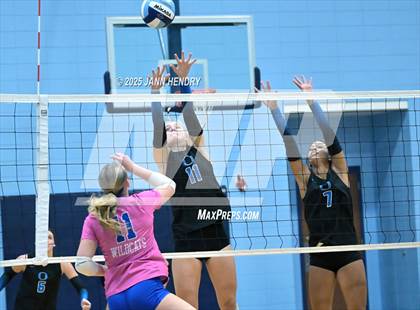 Thumbnail 3 in Lexington vs Oceanside (Dorman Tournament of Champions) photogallery.