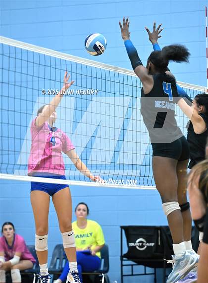 Thumbnail 3 in Lexington vs Oceanside (Dorman Tournament of Champions) photogallery.