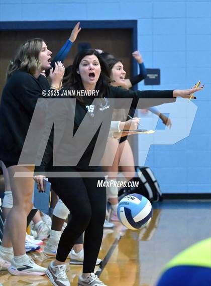 Thumbnail 3 in Lexington vs Oceanside (Dorman Tournament of Champions) photogallery.