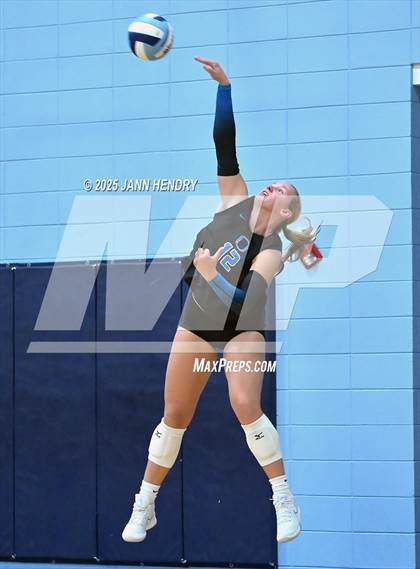 Thumbnail 3 in Lexington vs Oceanside (Dorman Tournament of Champions) photogallery.