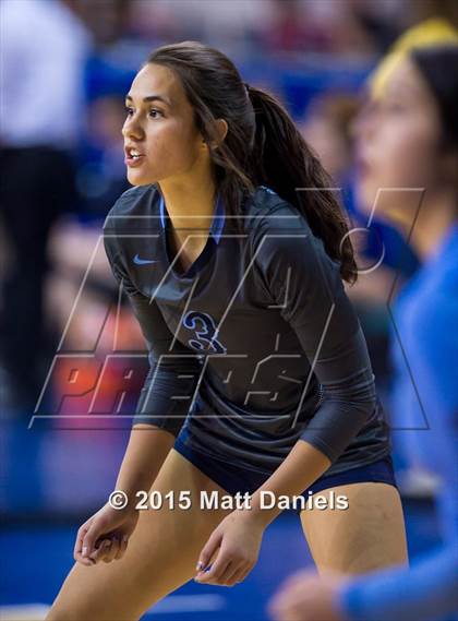 Thumbnail 3 in Platte Valley vs. Valley (CHSAA 3A Playoff) photogallery.