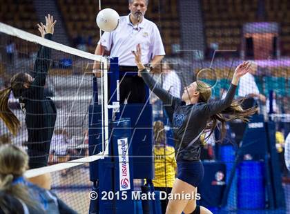 Thumbnail 2 in Platte Valley vs. Valley (CHSAA 3A Playoff) photogallery.