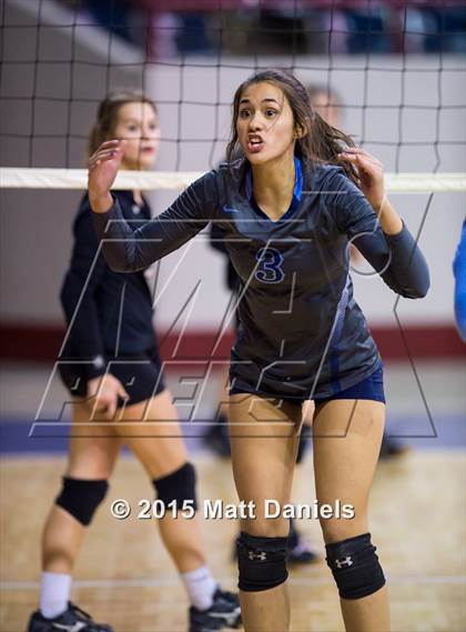 Thumbnail 3 in Platte Valley vs. Valley (CHSAA 3A Playoff) photogallery.
