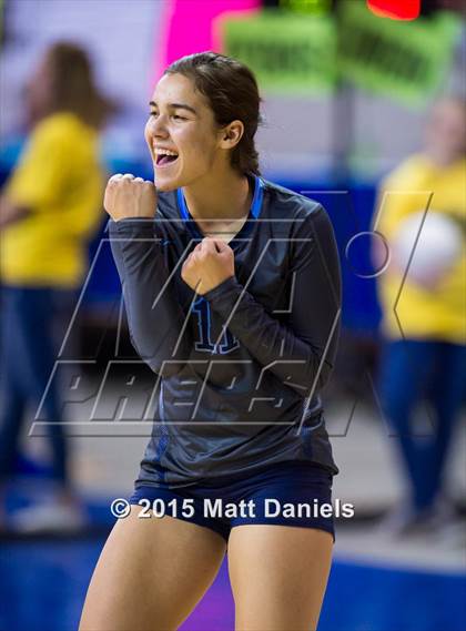 Thumbnail 1 in Platte Valley vs. Valley (CHSAA 3A Playoff) photogallery.