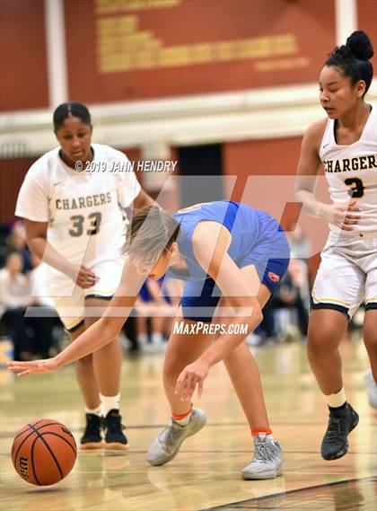Thumbnail 3 in Bishop Gorman @ Clark photogallery.