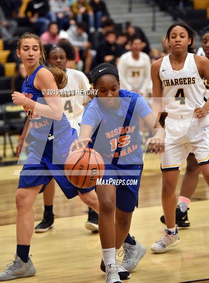 Thumbnail 2 in Bishop Gorman @ Clark photogallery.