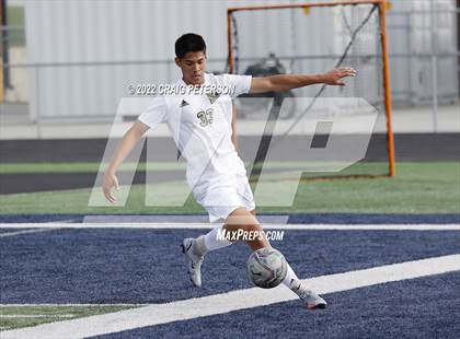 Thumbnail 1 in Ridgeline vs. Snow Canyon (UHSAA 4A Quarterfinal Playoff) photogallery.