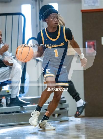 Thumbnail 3 in Fayetteville Academy vs New Life Christian Academy (Veterans Day Tournament) photogallery.