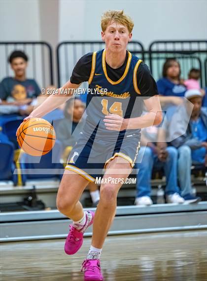 Thumbnail 1 in Fayetteville Academy vs New Life Christian Academy (Veterans Day Tournament) photogallery.
