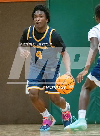 Thumbnail 3 in Fayetteville Academy vs New Life Christian Academy (Veterans Day Tournament) photogallery.