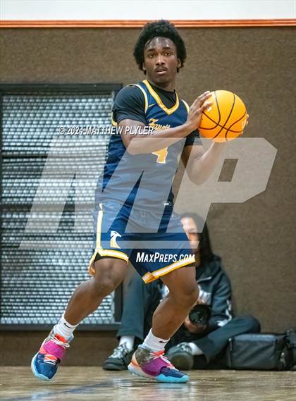 Thumbnail 3 in Fayetteville Academy vs New Life Christian Academy (Veterans Day Tournament) photogallery.