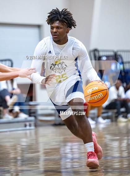 Thumbnail 2 in Fayetteville Academy vs New Life Christian Academy (Veterans Day Tournament) photogallery.