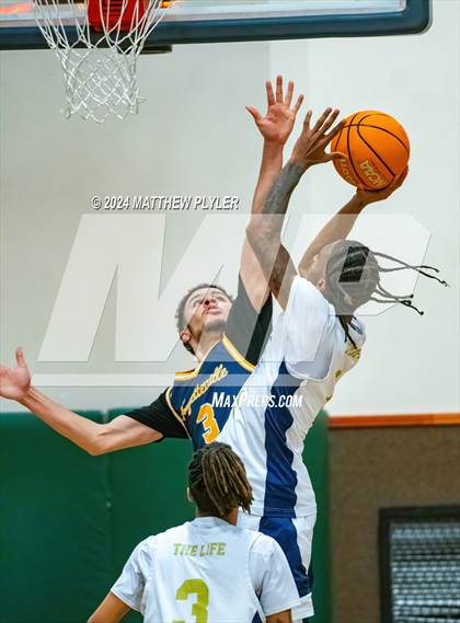 Thumbnail 1 in Fayetteville Academy vs New Life Christian Academy (Veterans Day Tournament) photogallery.