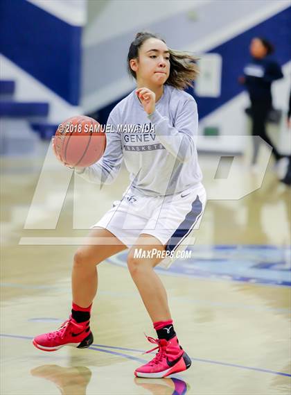Thumbnail 2 in St. Genevieve vs Spring Valley (War on the Floor) photogallery.
