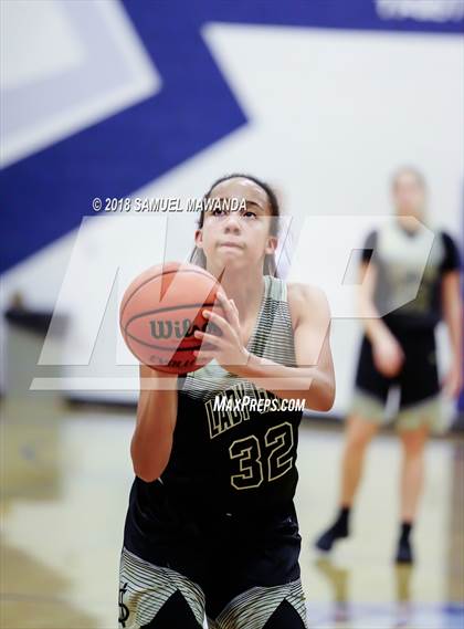 Thumbnail 2 in St. Genevieve vs Spring Valley (War on the Floor) photogallery.