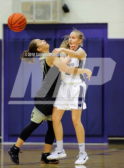 Thumbnail 1 in St. Genevieve vs Spring Valley (War on the Floor) photogallery.