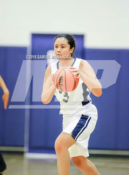 Thumbnail 3 in St. Genevieve vs Spring Valley (War on the Floor) photogallery.