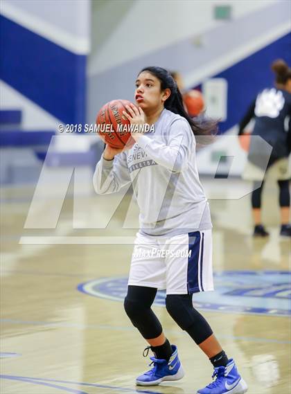 Thumbnail 2 in St. Genevieve vs Spring Valley (War on the Floor) photogallery.
