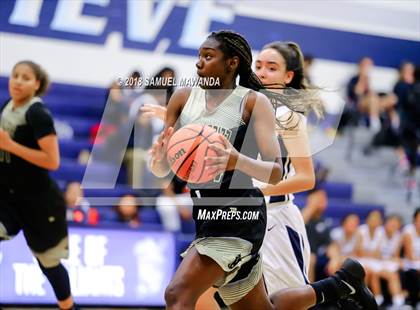 Thumbnail 2 in St. Genevieve vs Spring Valley (War on the Floor) photogallery.