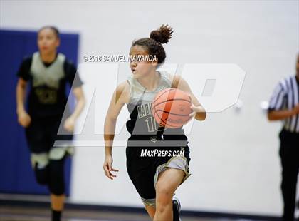 Thumbnail 3 in St. Genevieve vs Spring Valley (War on the Floor) photogallery.