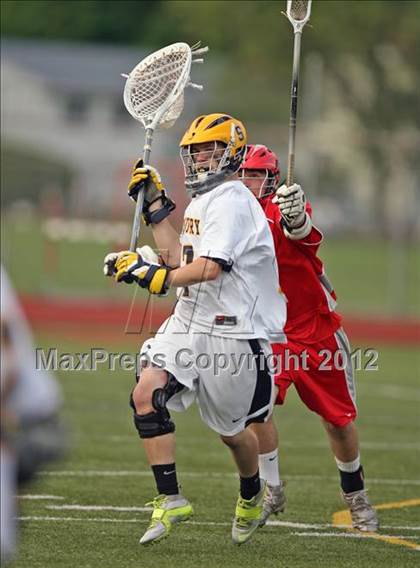 Thumbnail 3 in Simsbury vs Conard (CCC West Game) photogallery.