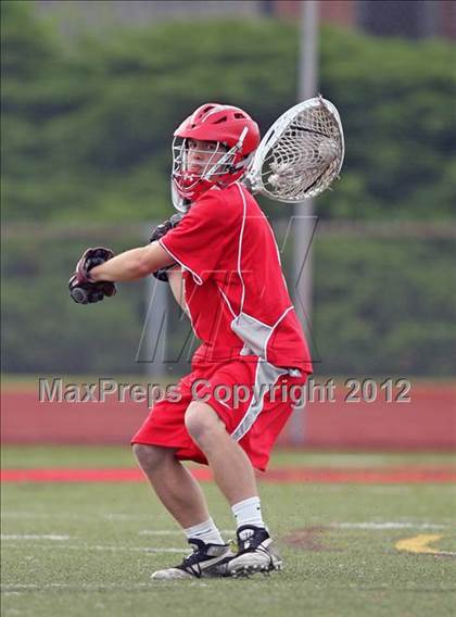 Thumbnail 2 in Simsbury vs Conard (CCC West Game) photogallery.