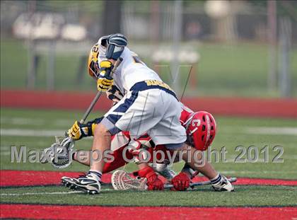 Thumbnail 2 in Simsbury vs Conard (CCC West Game) photogallery.