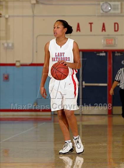 Thumbnail 2 in Encina @ Mira Loma photogallery.