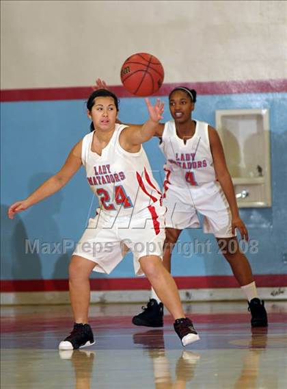 Thumbnail 2 in Encina @ Mira Loma photogallery.