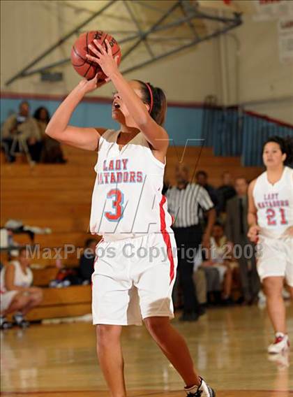 Thumbnail 2 in Encina @ Mira Loma photogallery.