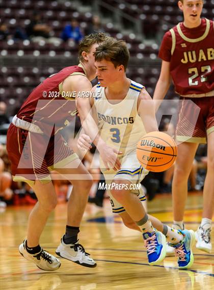 Thumbnail 2 in San Juan vs. Juab photogallery.