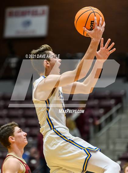 Thumbnail 2 in San Juan vs. Juab photogallery.