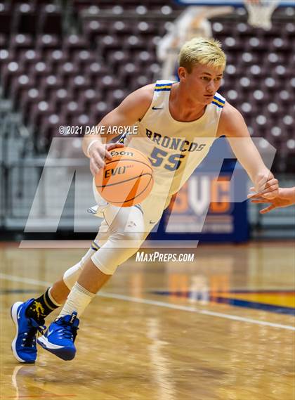 Thumbnail 3 in San Juan vs. Juab photogallery.