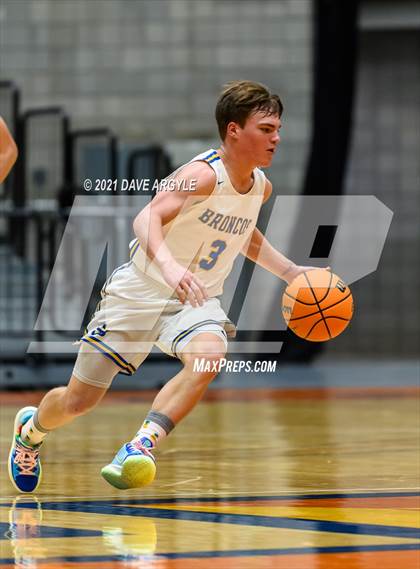 Thumbnail 1 in San Juan vs. Juab photogallery.