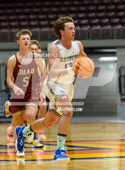 Thumbnail 2 in San Juan vs. Juab photogallery.
