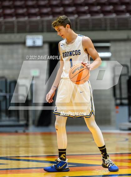 Thumbnail 3 in San Juan vs. Juab photogallery.