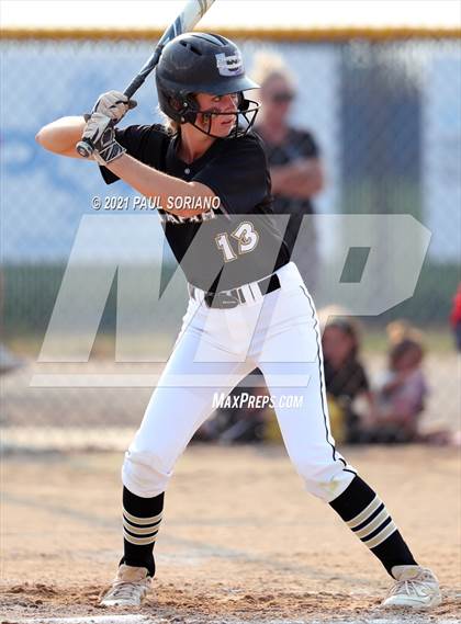 Thumbnail 1 in Arapahoe @ Chaparral photogallery.