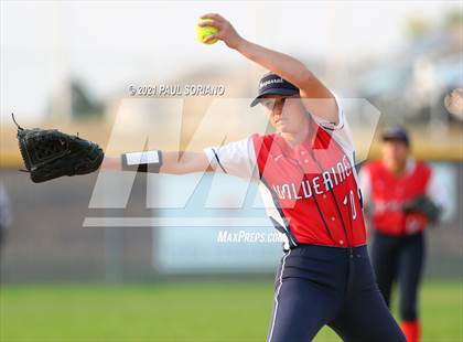 Thumbnail 1 in Arapahoe @ Chaparral photogallery.